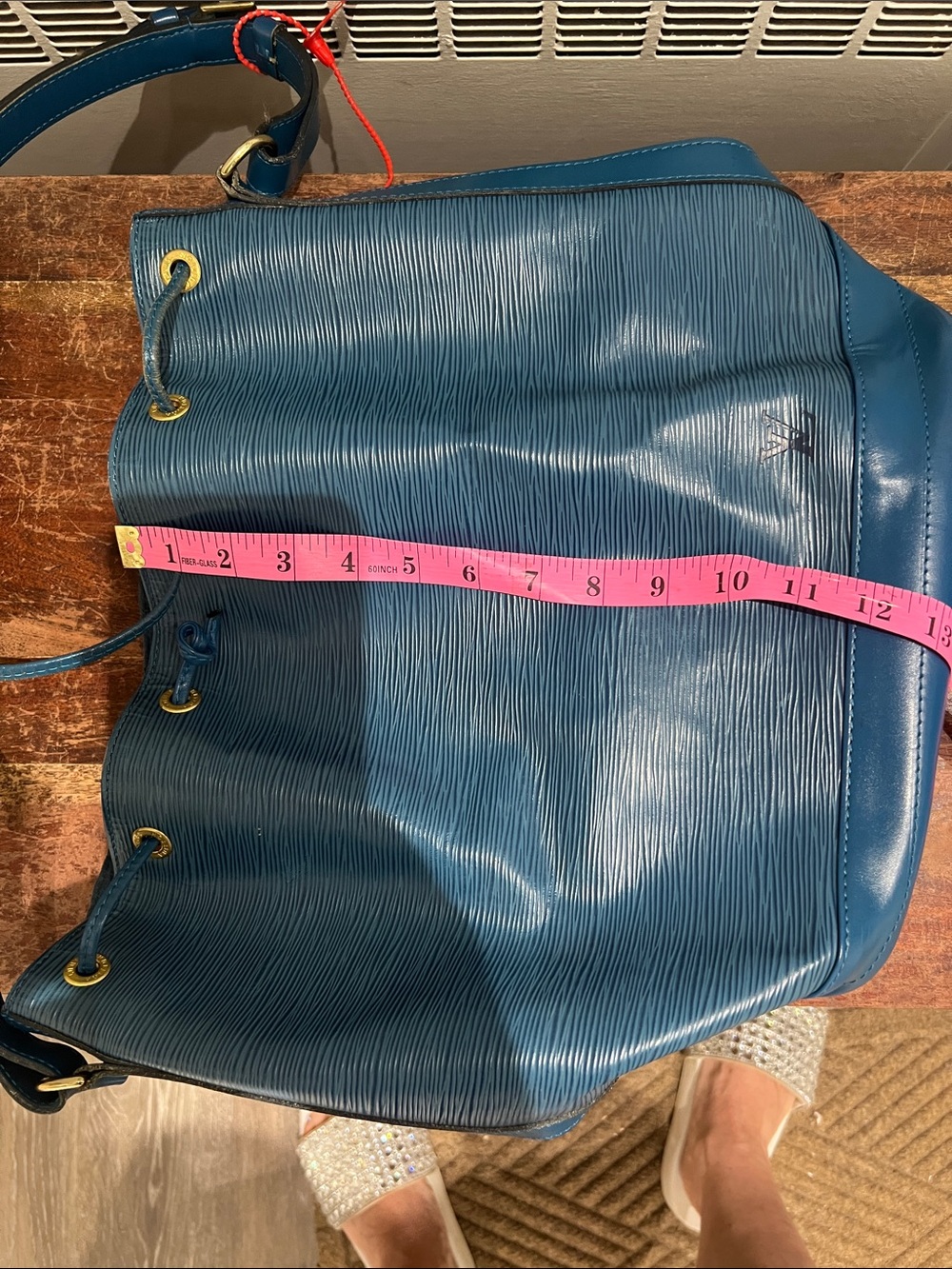 Louis Vuitton Teal Blue Epi Leather Drawstring Shoulder Bag - Picture 15 of 15